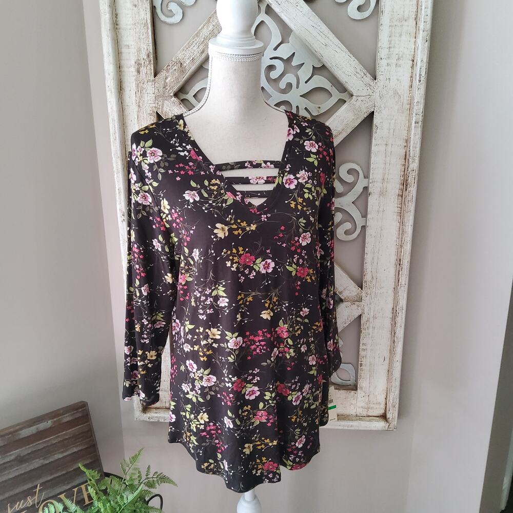 Emaline Black Floral Ladder Cutout V-Neck Tunic 3/4 Sleeve Large
